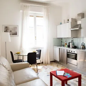 Convenient And Private Place In , Milan Italy