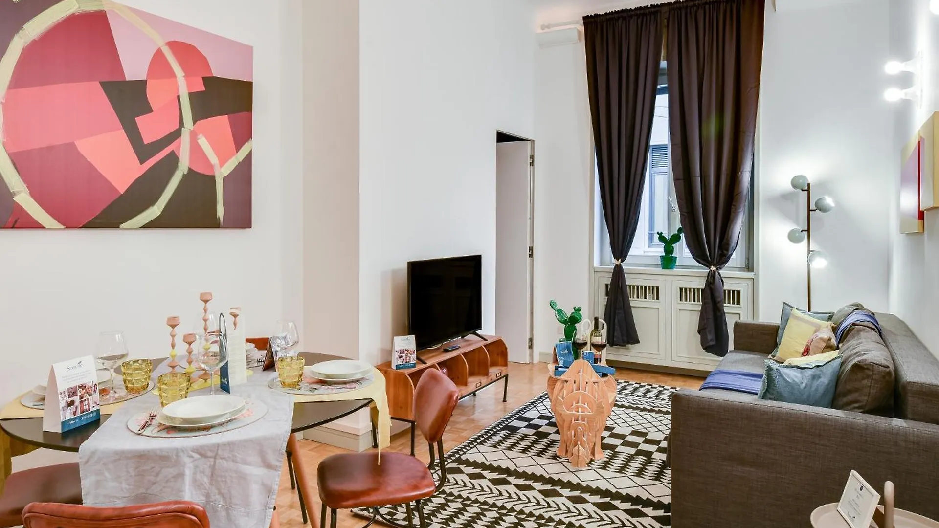 Sweett - Cerva Apartamento Milão